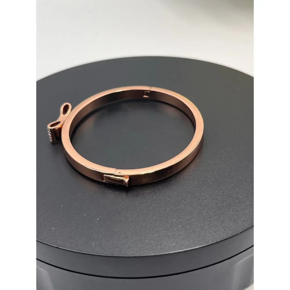 Kate Spade New York Ready Set Bow Bangle Hinged Bracelet‎ (Clear/ Rose Gold) - Picture 11 of 11